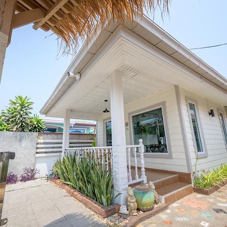 Hotel Halo Sea Koh Larn Pattaya Exterior foto